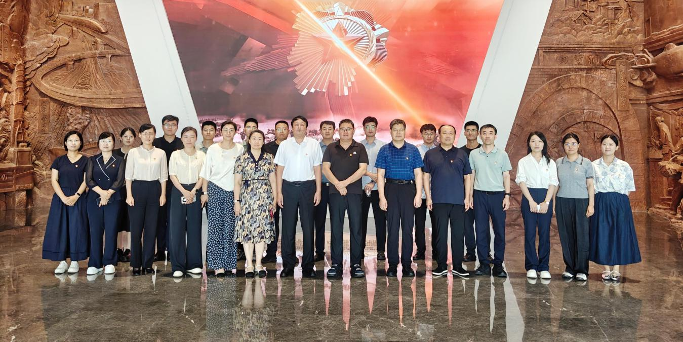 省人防办工程管理中心党支部与省人大常委会部分党支部联合开展主题党日活动